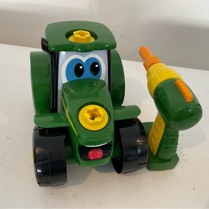 John Deere Build-a-Johnny Tractor